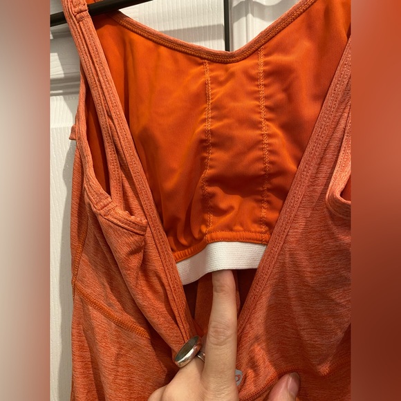 Coral workout tee by Titika with built in unlined bra support - Picture 5 of 5